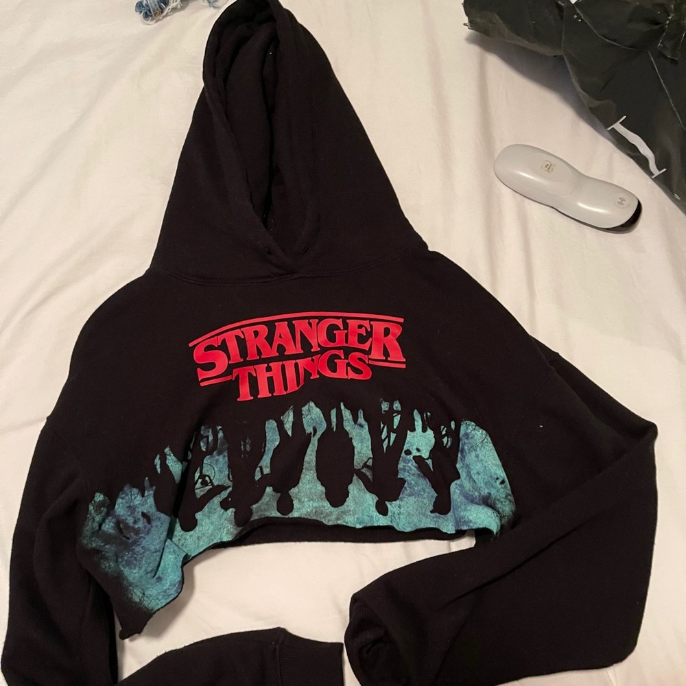 Stranger things cropped hoodie